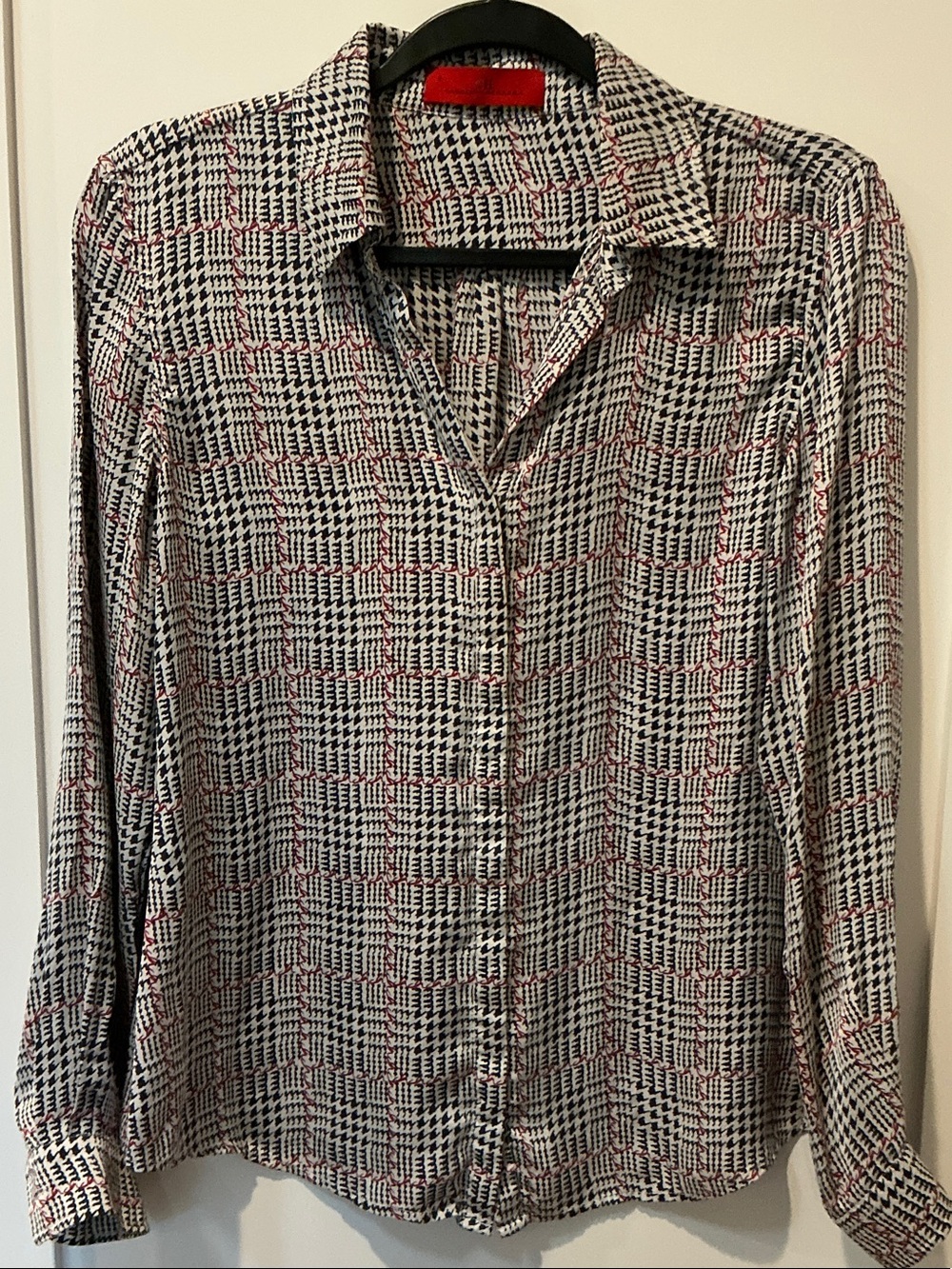 Carolina Herrera Black White and Red Patterned Button-Up Blouse